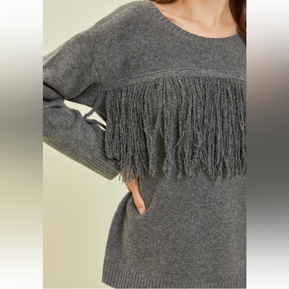 17. Women's Wool Blend Gray Front Fringe Long Sleeve Top - Picture 2 of 4